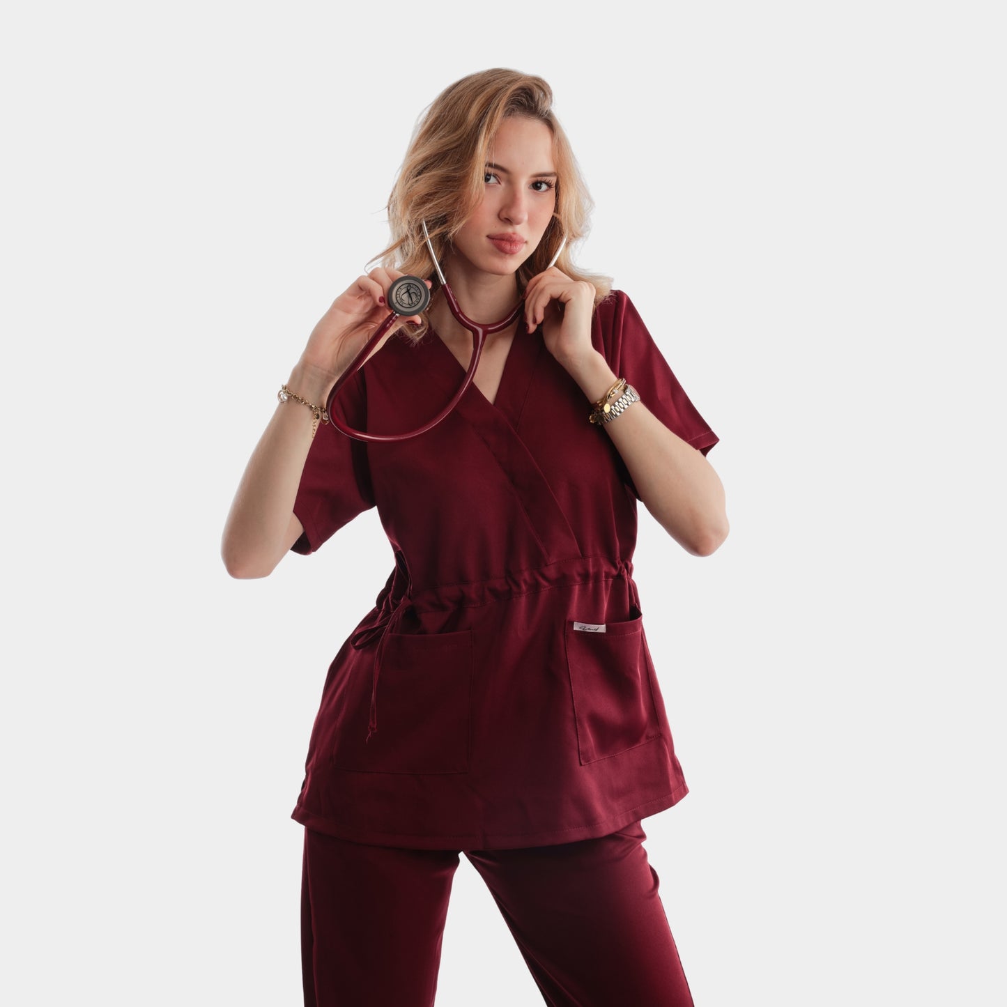Uniforme médial ajustable